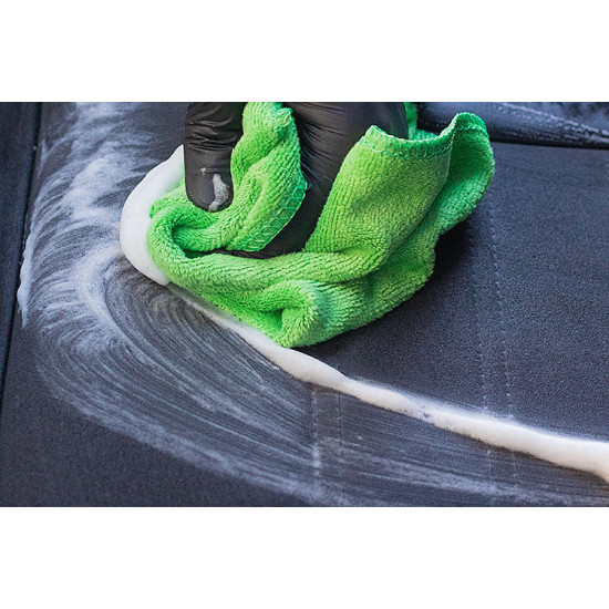 Alcantara Cleaner FCX - čistič alcantara