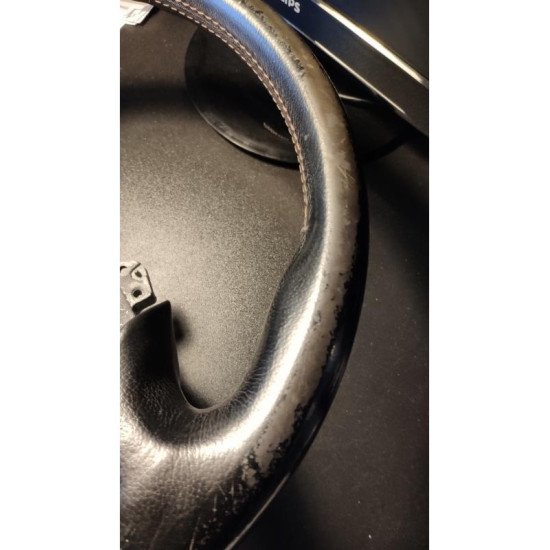 Set na renováciu koženého volantu