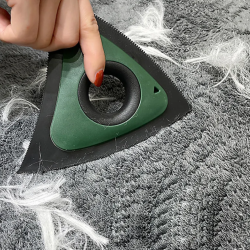 Odstraňovač zvieracích chlpov