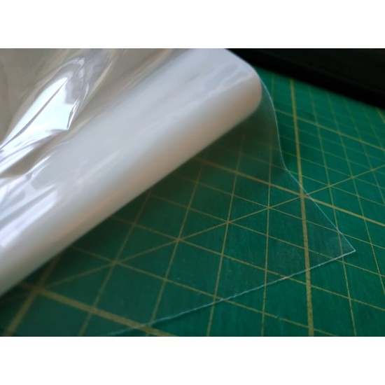 Polyuretánová fólia 160μm TPH, samozaceľovacia, rozmer 0,8m x 1,52m Polyuretánová fólia 160μm TPH, samozaceľovacia, rozmer 0,8m x 1,52m