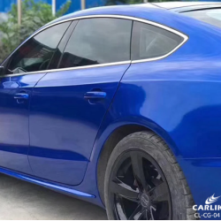 Modrá lesklá metalická fólia Modrá lesklá metalická fólia