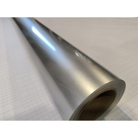 Strieborná lesklá metalická fólia Strieborná lesklá metalická fólia