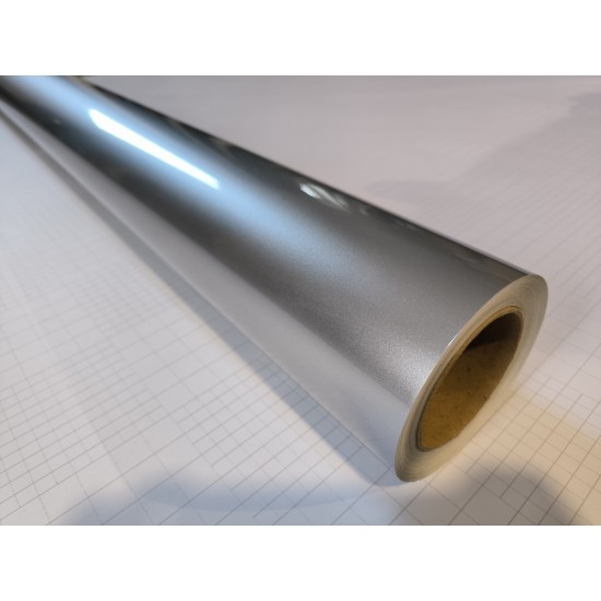 Strieborná lesklá metalická fólia Strieborná lesklá metalická fólia