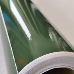 Zelená armádna lesklá fólia