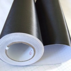 Čierny brúsený hliník