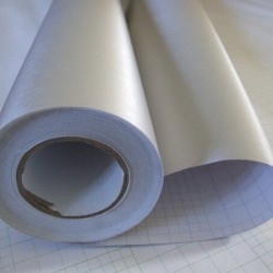 Strieborný brúsený hliník