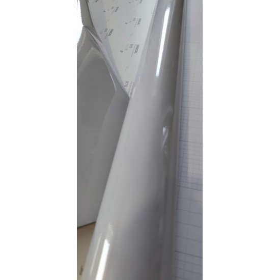 Svetlá šedá lesklá fólia - Oracal - 7,6bm