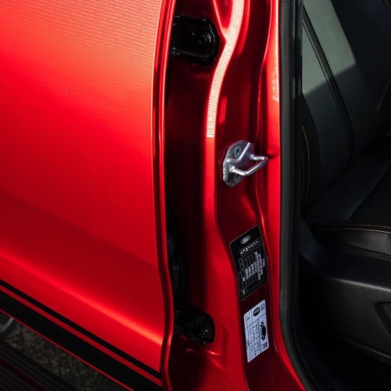 Červená lesklá Aluminium metalická fólia - R-HD Červená lesklá Aluminium metalická fólia - R-HD