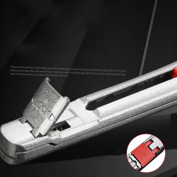 Rezák + 10ks čepieľky + kontajner na odlamovanie Rezák + 10ks čepieľky + kontajner na odlamovanie