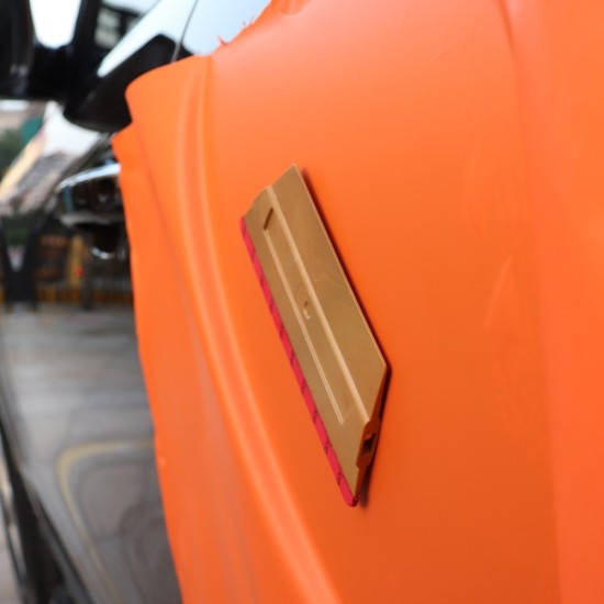 Stierka lichobežníková veľká s magnetom