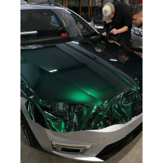 Zelená poľovnícka lesklá Aluminium metalická fólia - HD Zelená poľovnícka lesklá Aluminium metalická fólia - HD