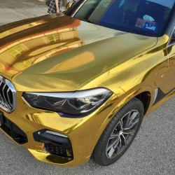 Zlatá chrómová fólia, rozmer 1,52m x 0,85m Zlatá chrómová fólia, rozmer 1,52m x 0,85m