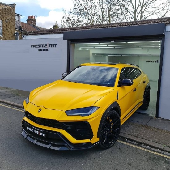 Hornet yellow matná metalická fólia 