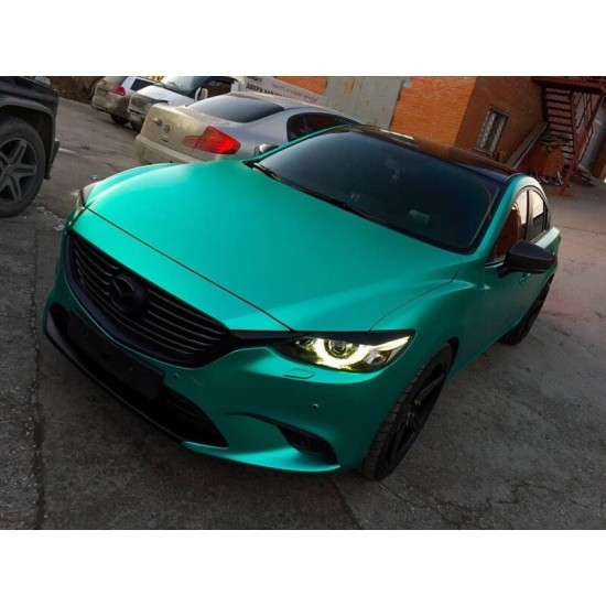 Smaragdovo zelená matná chrómová fólia